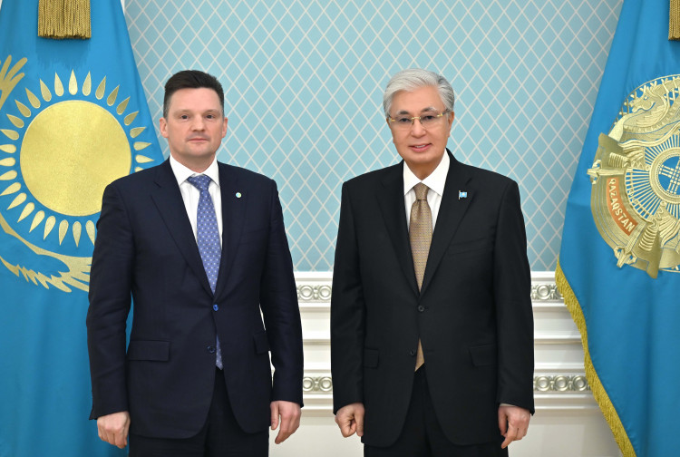 Президент Қасым-Жомарт Тоқаев Еуразиялық даму банкінің басқарма төрағасы Николай Подгузовты қабылдады
